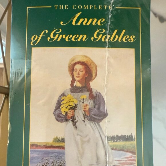 Anne of Green Gables Complete Book Set NWT - Picture 3 of 4